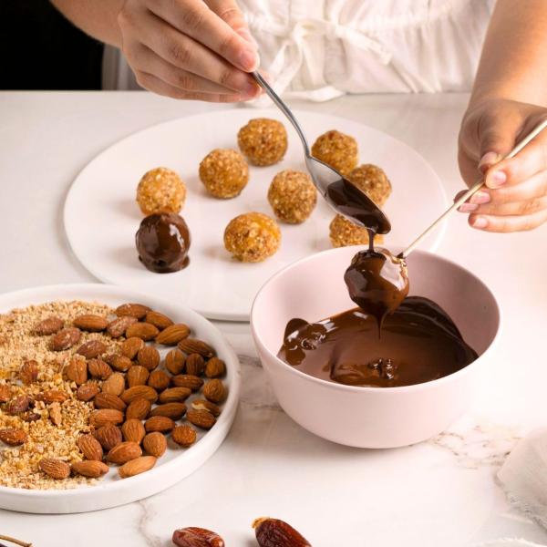 Unity Super Store 100% Organic Almonds Small – Premium Quality, Nutritious, and Delicious